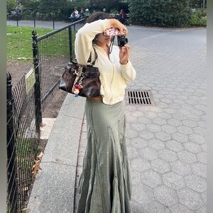 Meet your Posher, Chloe